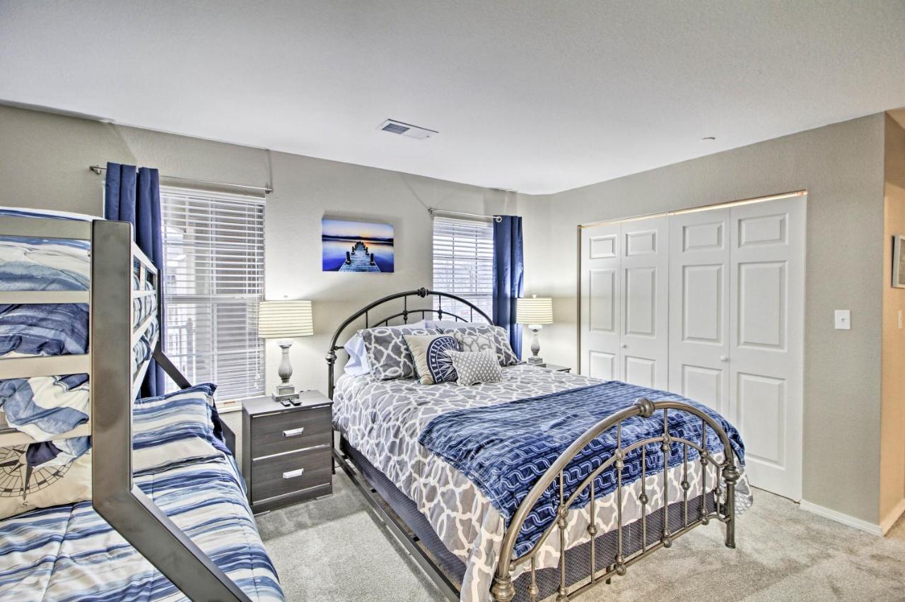 Updated Lake Taneycomo Condo With Screened Porch! Μπράνσον Εξωτερικό φωτογραφία